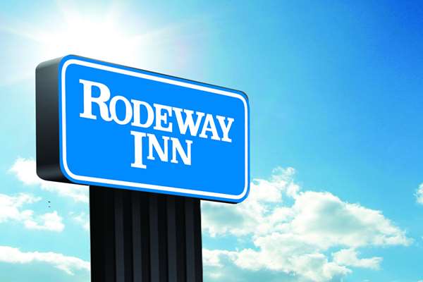 Exterior view - Rodeway Inn McPherson - I-135, Exit 60