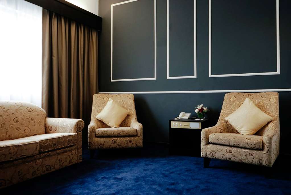SHAHZAN HOTEL KUANTAN-guestroom-Guest Room,On-Site.jpg