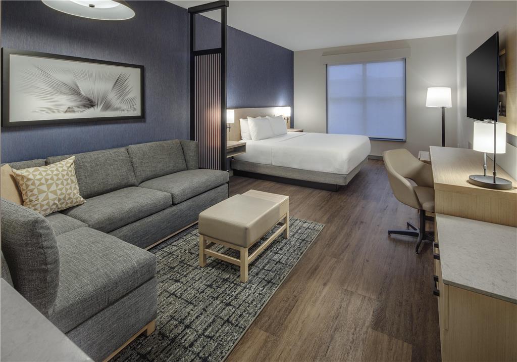 HYATT PLACE NEWARK/MAIN STREET-guestroom-Guest Room,On-Site.jpg
