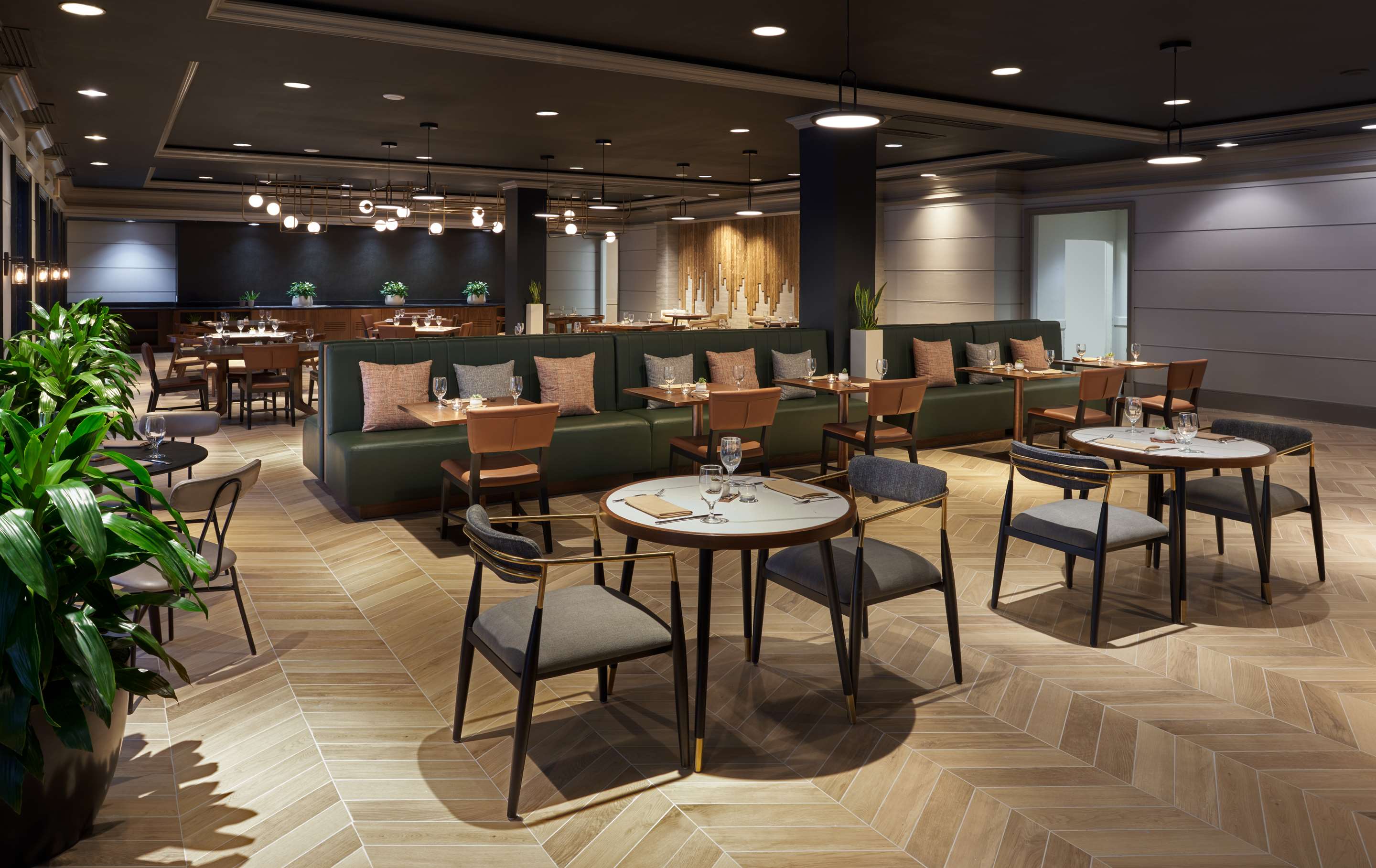 Restaurant | The Chifley Houston, Tapestry Collection by Hilton