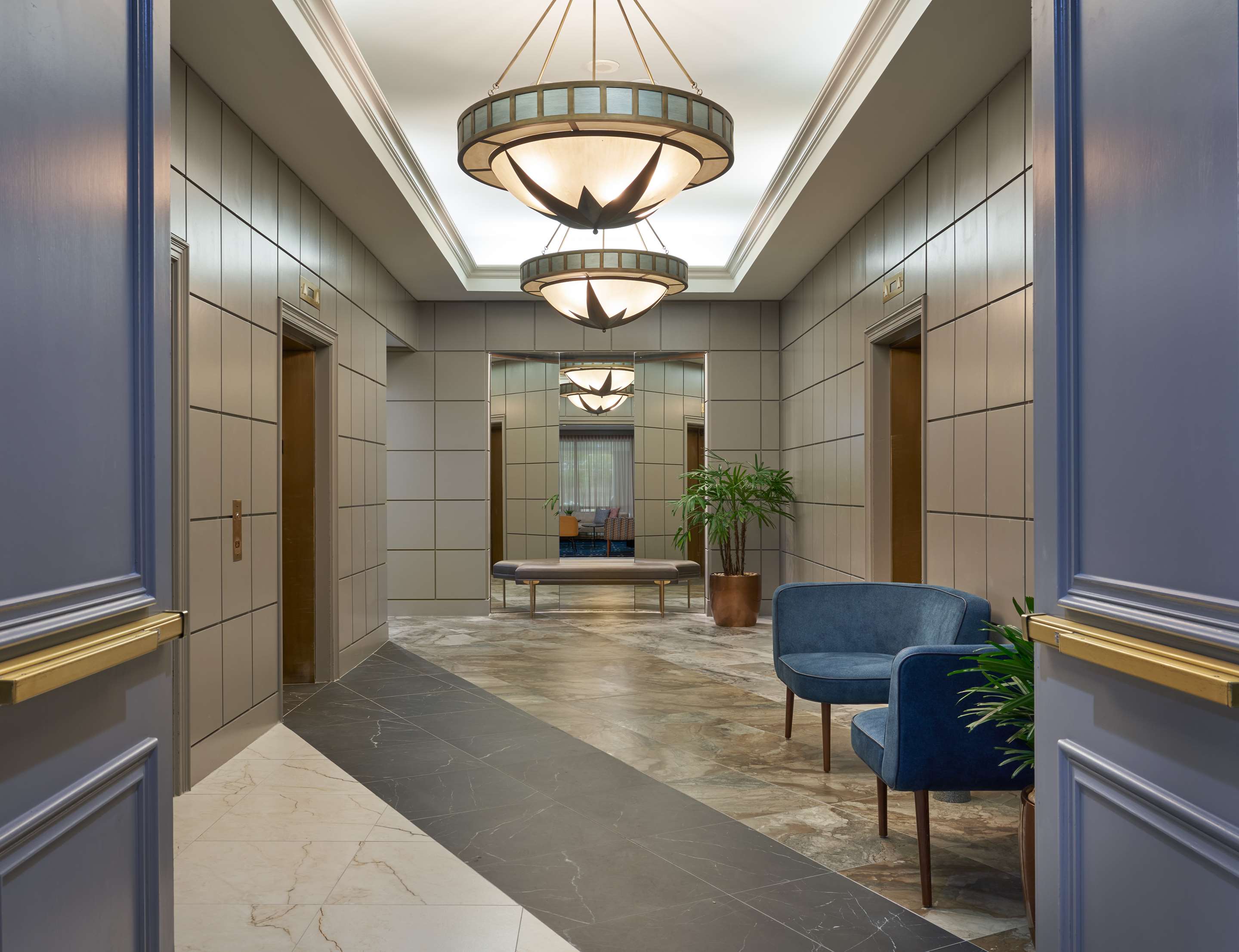 Lobby | The Chifley Houston, Tapestry Collection by Hilton