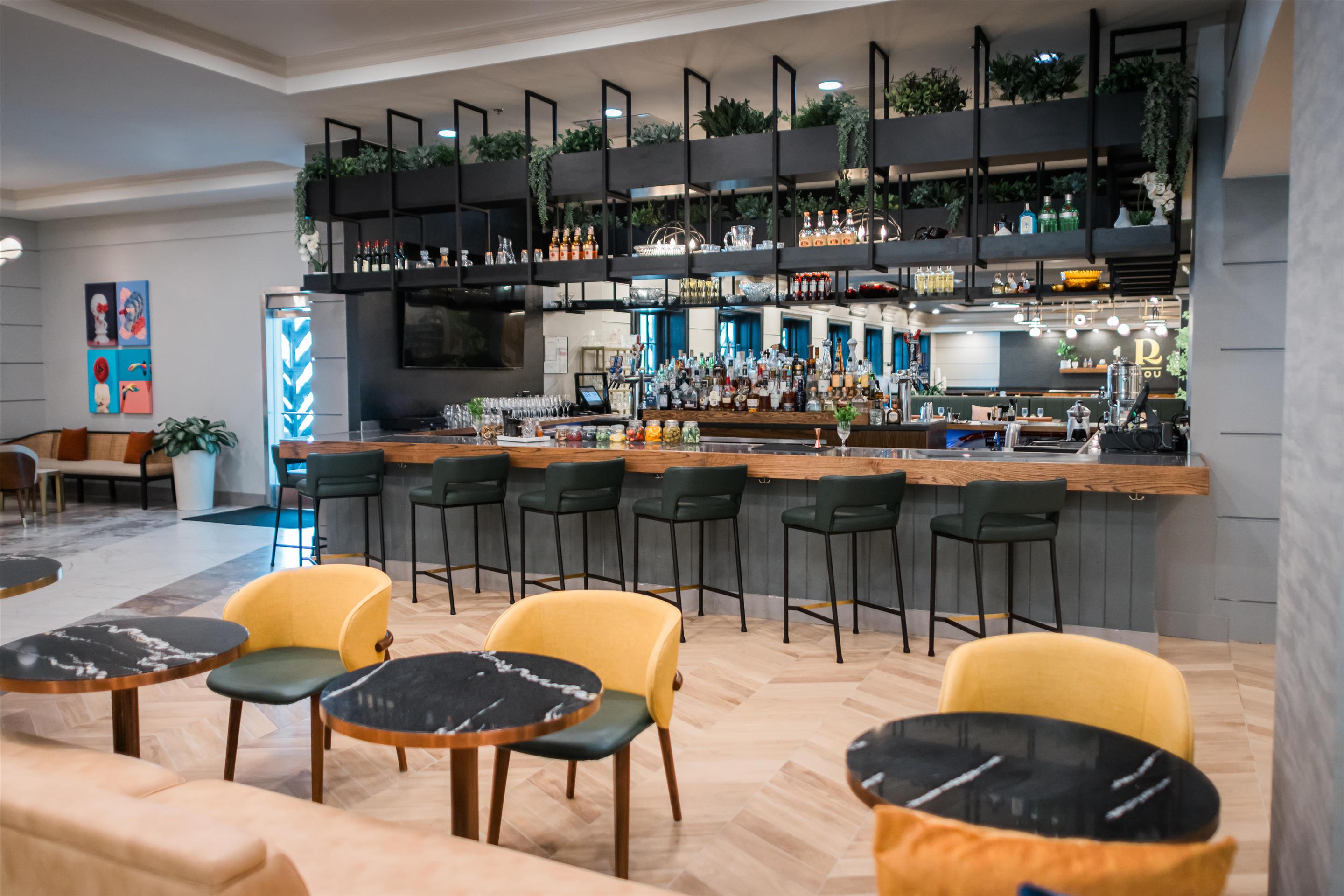 BarLounge | The Chifley Houston, Tapestry Collection by Hilton