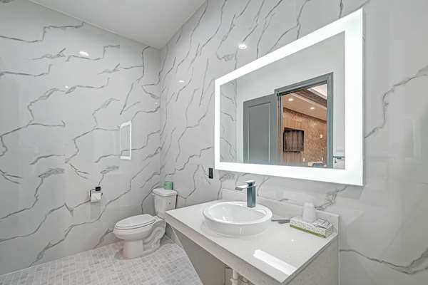  - SureStay Hotel by Best Western Southeast Houston