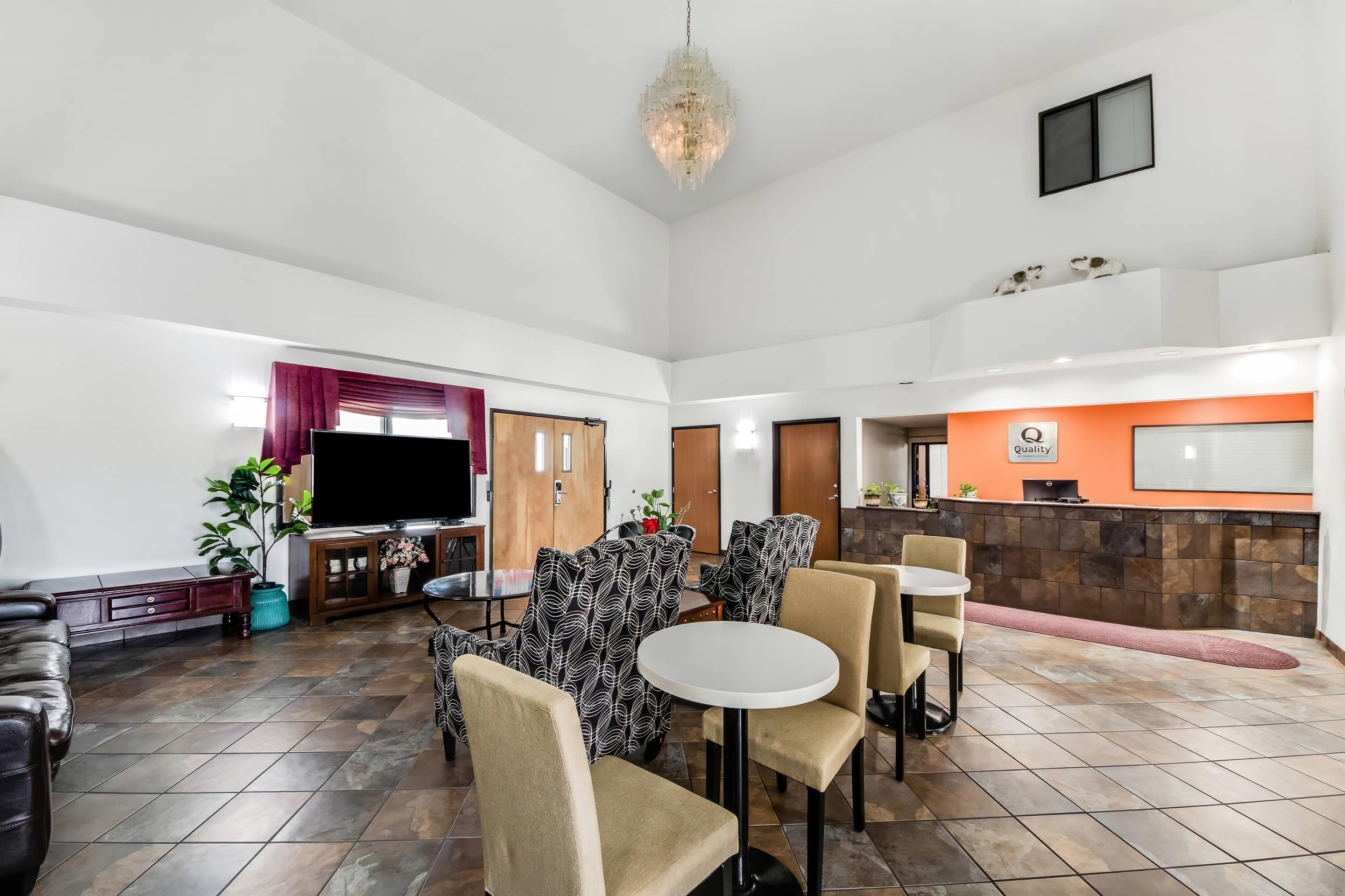 Lobby with sitting area | Quality Inn & Suites