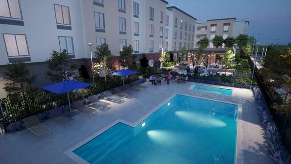 Pool - Ayres Hotel Rialto