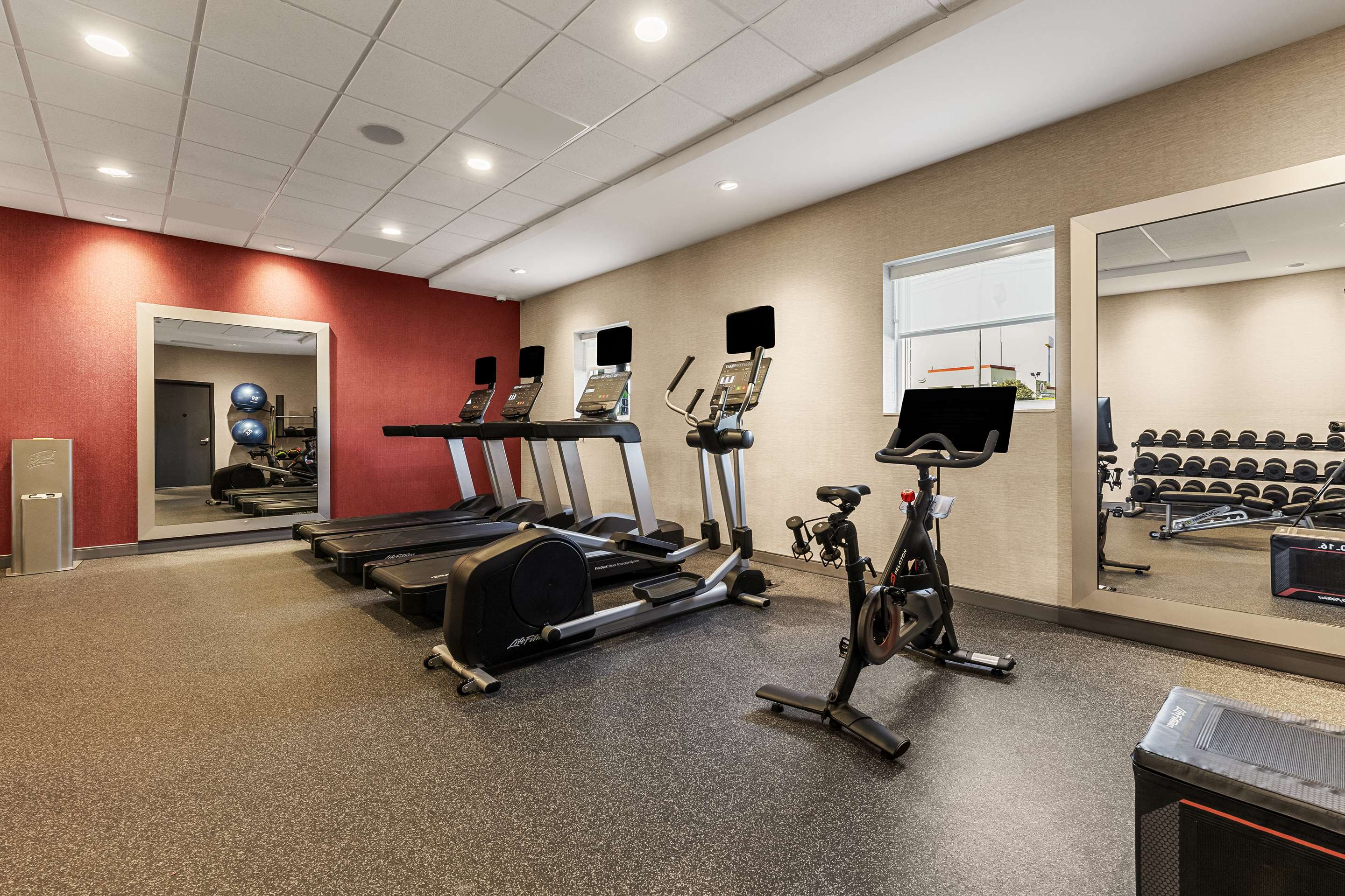 Health club fitness center gym | Home2 Suites By Hilton Cookeville