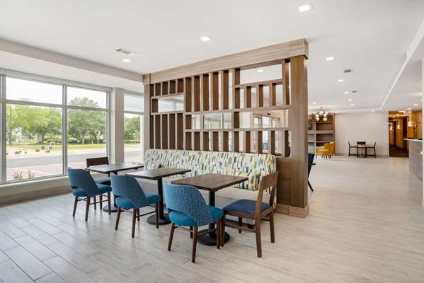 Amenities - Comfort Inn & Suites Destin Beach