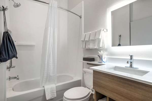  - Comfort Inn & Suites Destin Beach