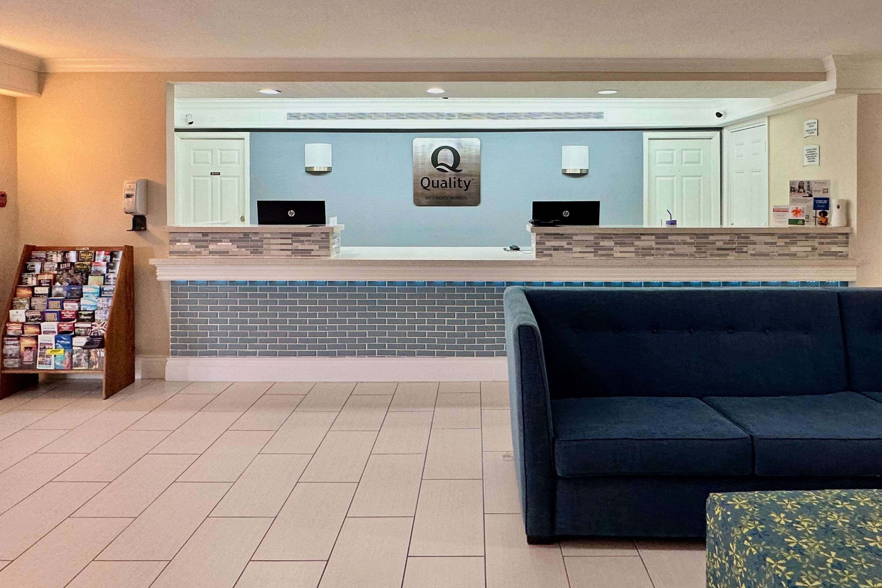 Hotel lobby | Quality Inn