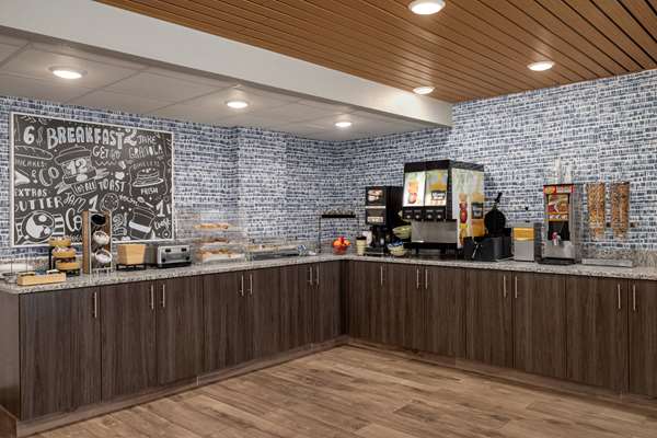 AmericInn by Wyndham Madison WI
