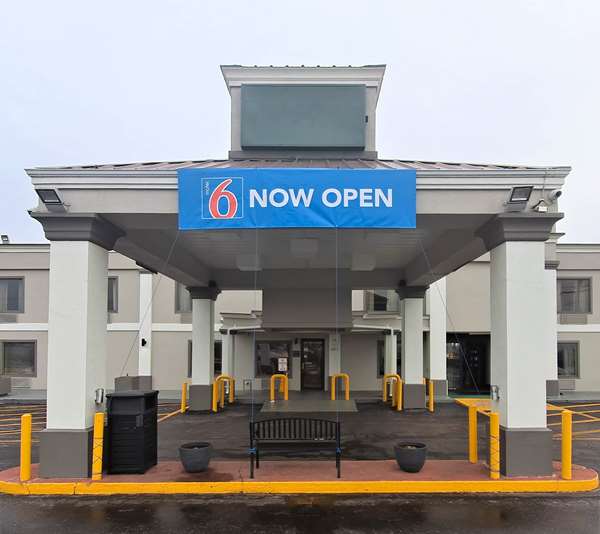 Exterior view - Rodeway Inn South Gate