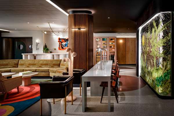  - Drake Hotel Toronto