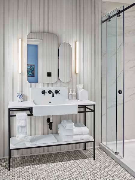  - Drake Devonshire Hotel Wellington