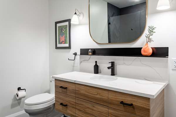  - Mint House Hotel Downtown Dallas