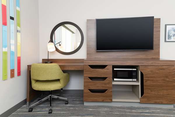  - Hampton Inn & Suites Santa Rosa