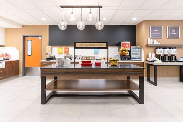 Amenities - Hampton Inn & Suites Santa Rosa