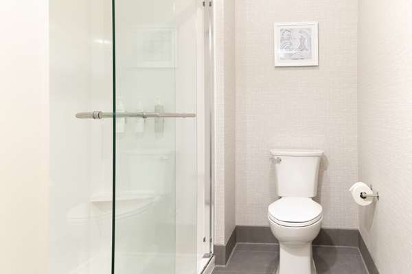  - Hampton Inn & Suites Santa Rosa