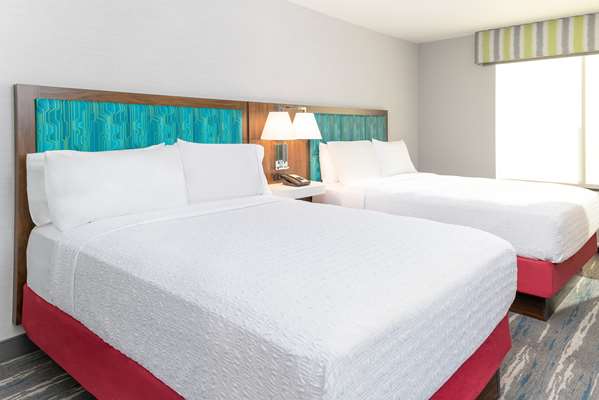  - Hampton Inn & Suites Santa Rosa