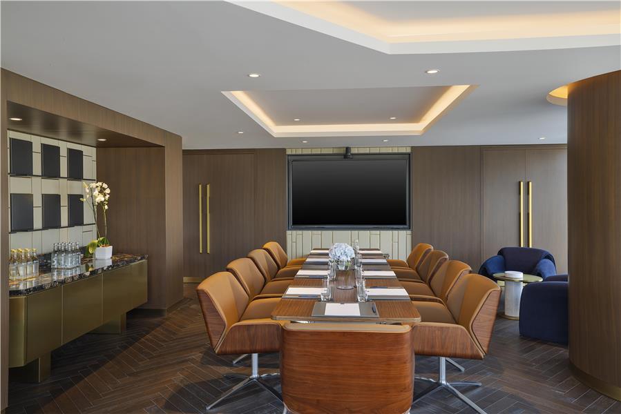 On-Site,Business/Events,Boardroom,Meeting Room