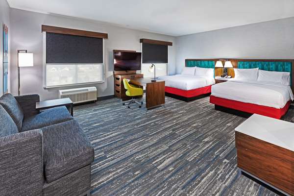  - Hampton Inn & Suites Canyon