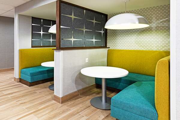 Conference Area - Hampton Inn & Suites Canyon