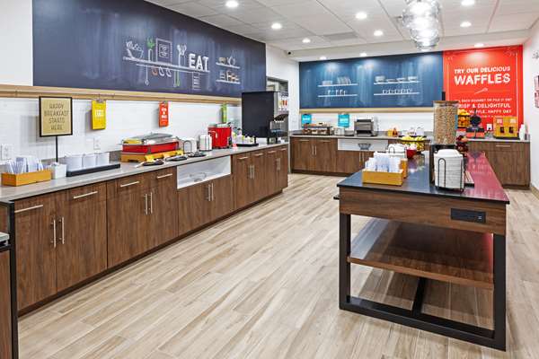 Amenities - Hampton Inn & Suites Canyon