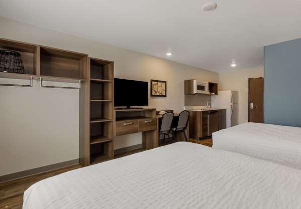  - WoodSpring Suites Airport Roanoke - I-581, Exit 2S