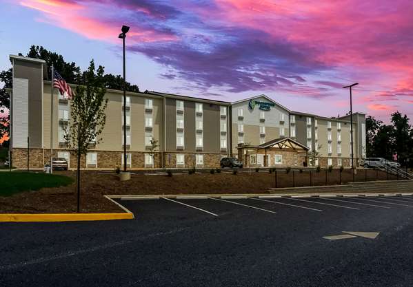 Exterior view - WoodSpring Suites Airport Roanoke - I-581, Exit 2S