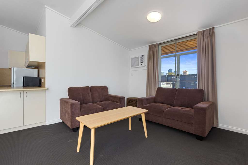 ECONO LODGE EAST ADELAIDE-guestroom-Guest Room,On-Site.jpg