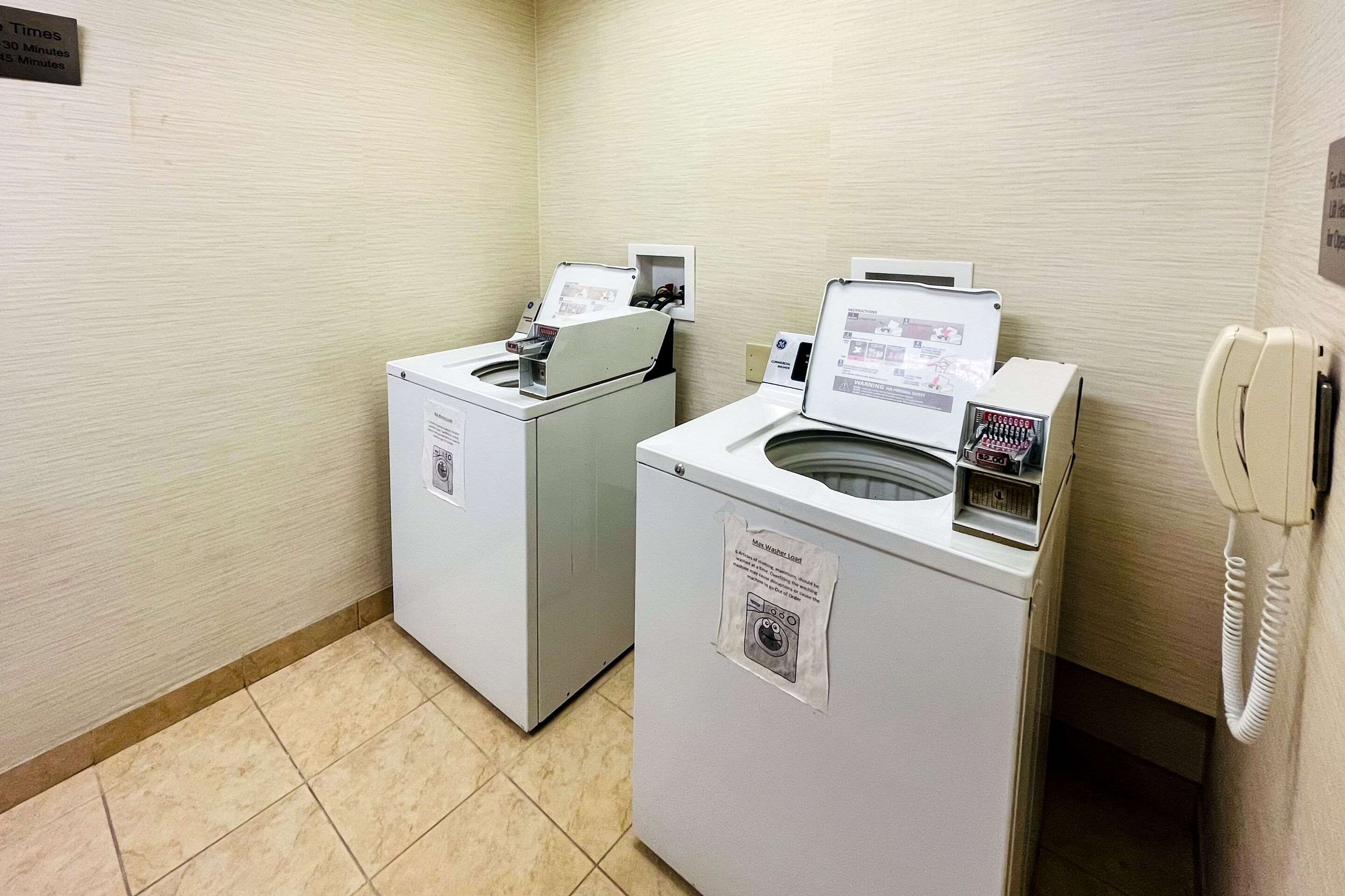 Guest laundry facilities | Comfort Inn & Suites Olathe - Kansas City