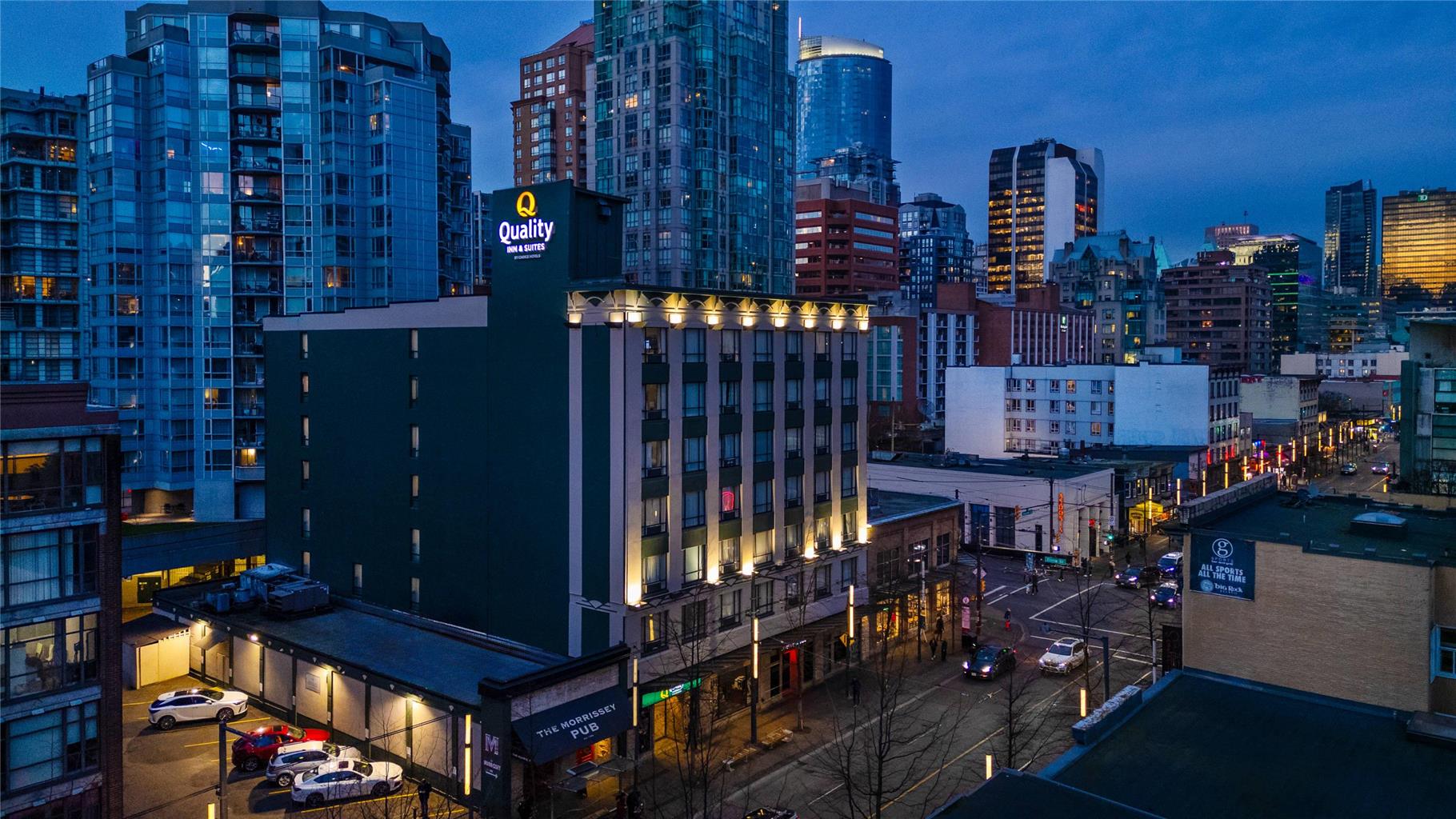 Quality Inn & Suites Vancouver Downtown