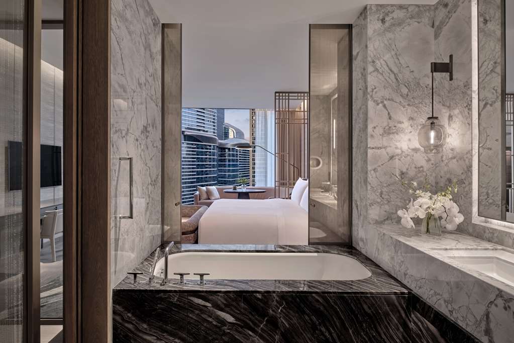 Conrad Shenzhen Room Type - KING EXECUTIVE ROOM