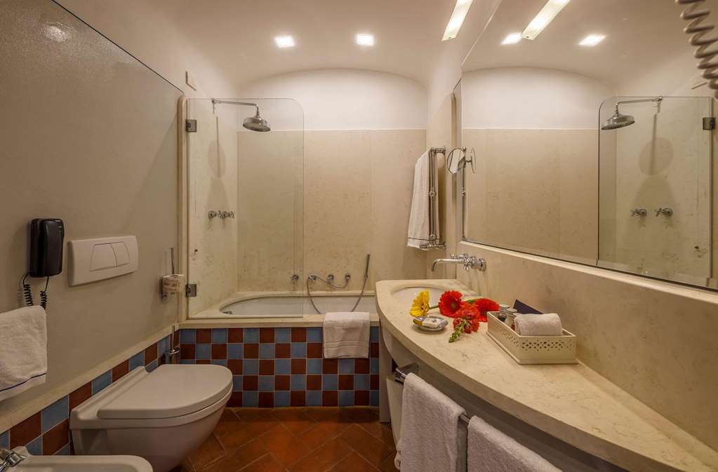 Guest photo