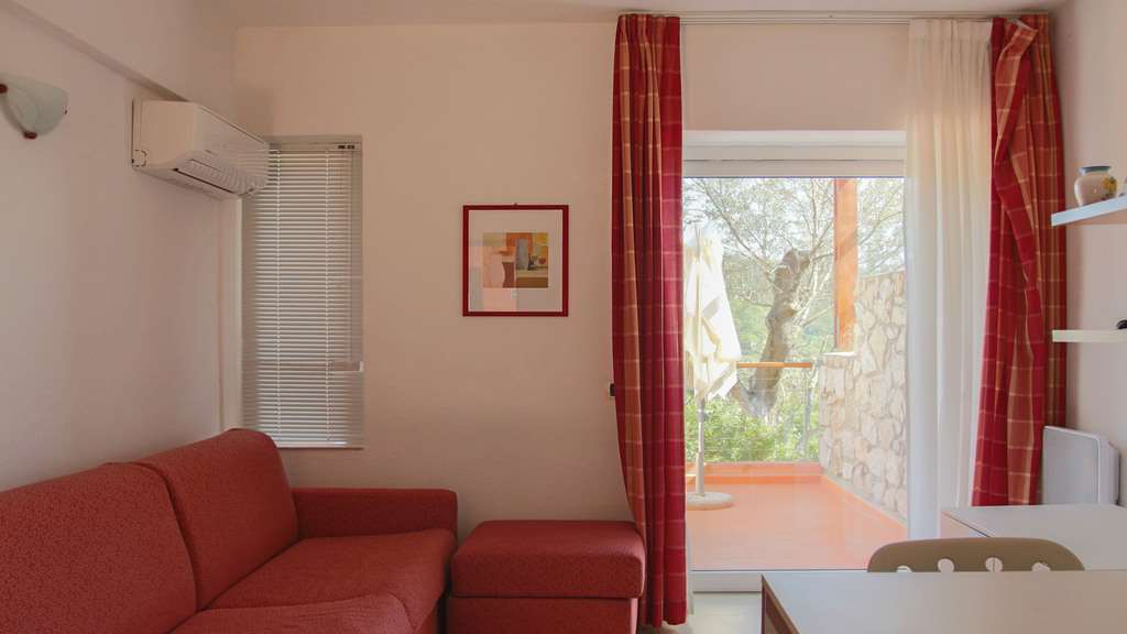 ALLEGROITALIA ELBA GOLF-guestroom-Guest Room,On-Site.jpg
