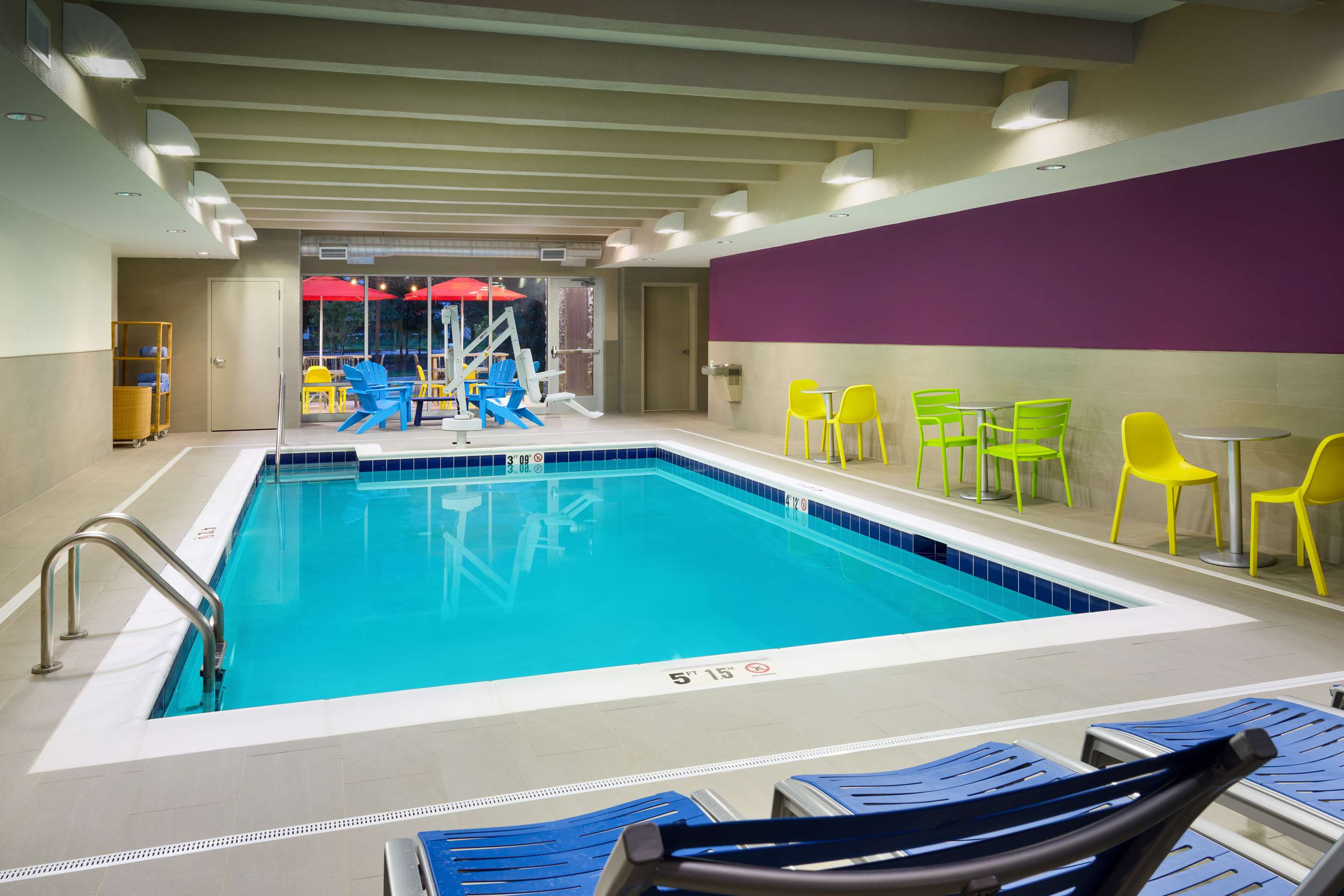 Pool | Home2 Suites By Hilton Richmond Glenside