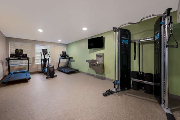 Fitness/ Exercise Room - WoodSpring Suites Wixom I-96, Exit 159