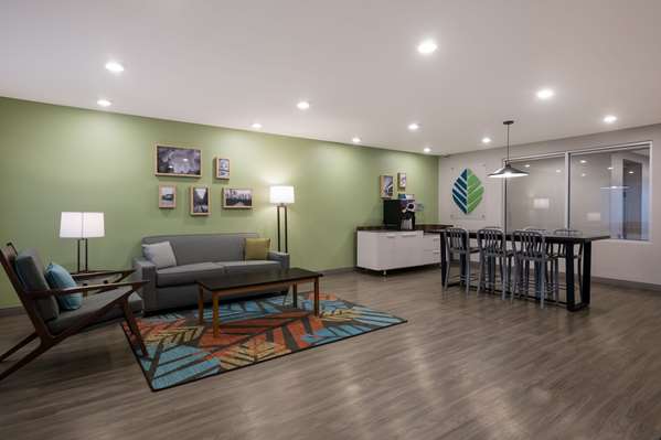  - WoodSpring Suites Wixom I-96, Exit 159