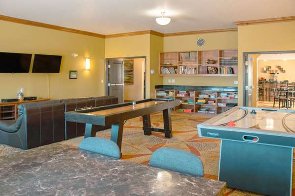  - Expressway Suites of Grand Forks - I-29, Exit 140
