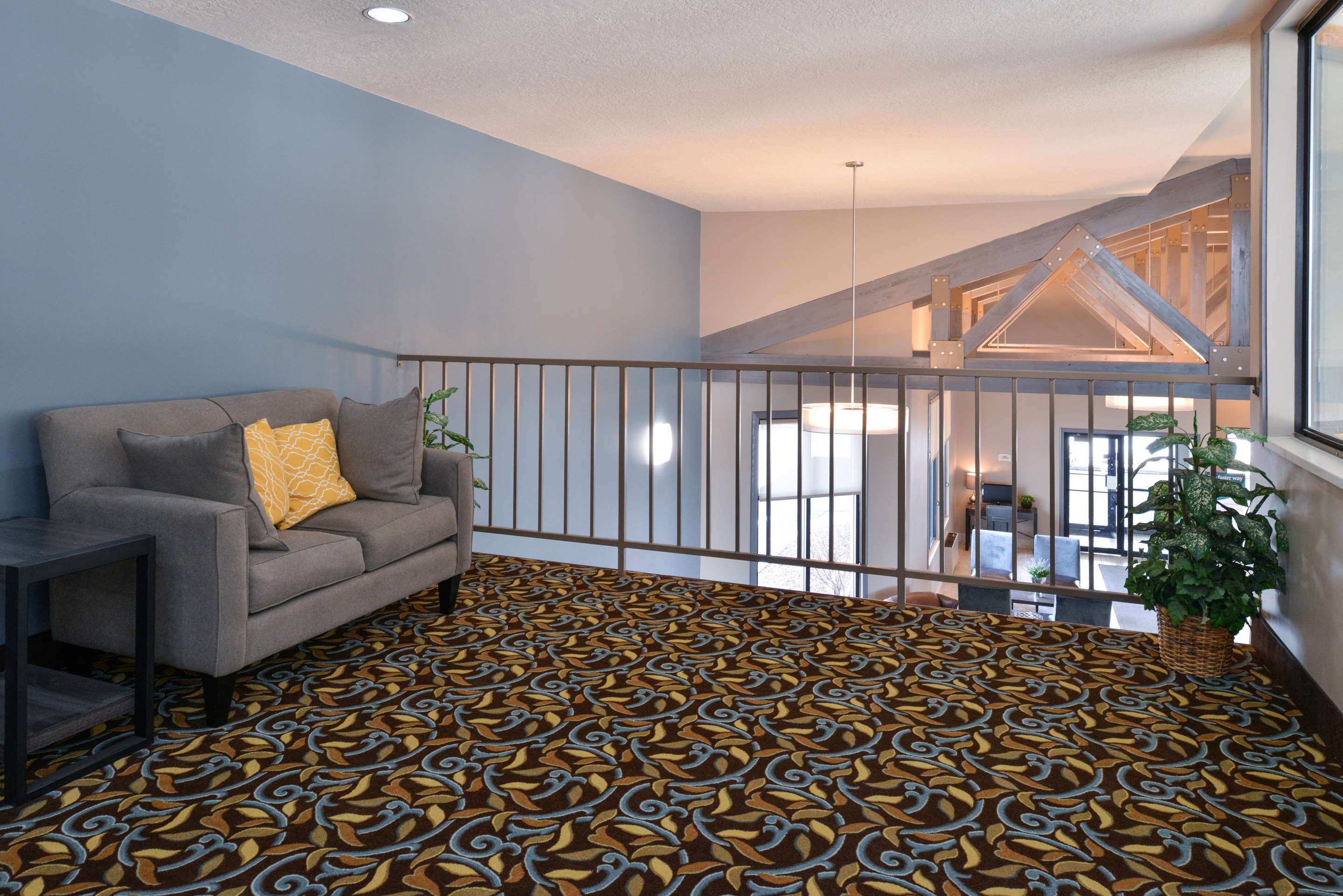 Lobby | Wingate by Wyndham Beaver I-15