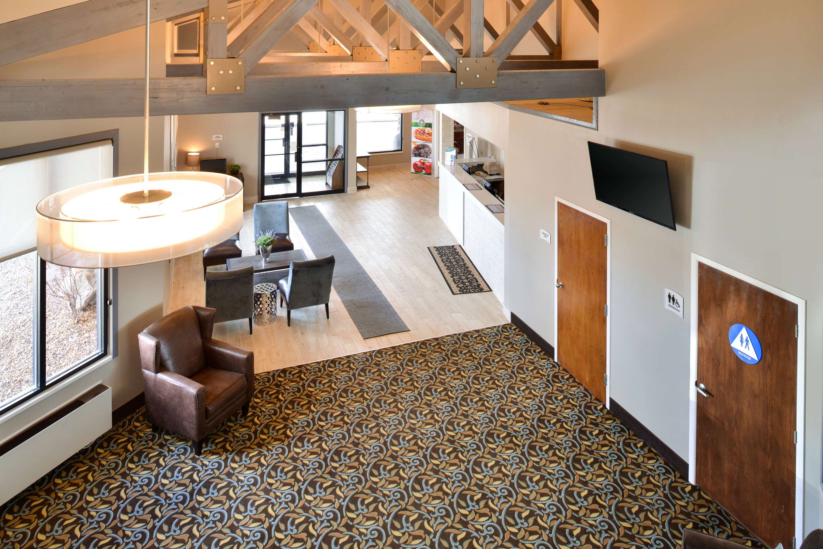 Lobby | Wingate by Wyndham Beaver I-15