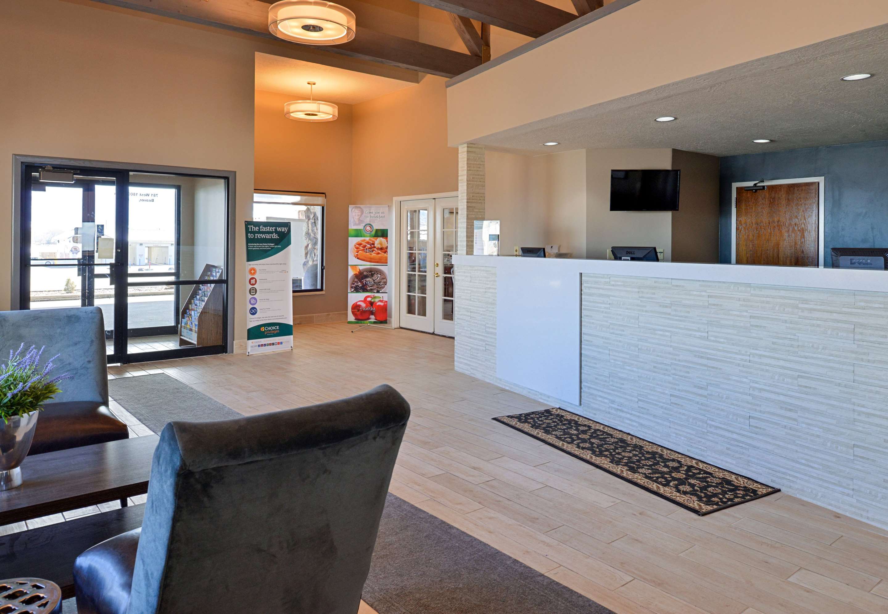 Reception | Wingate by Wyndham Beaver I-15
