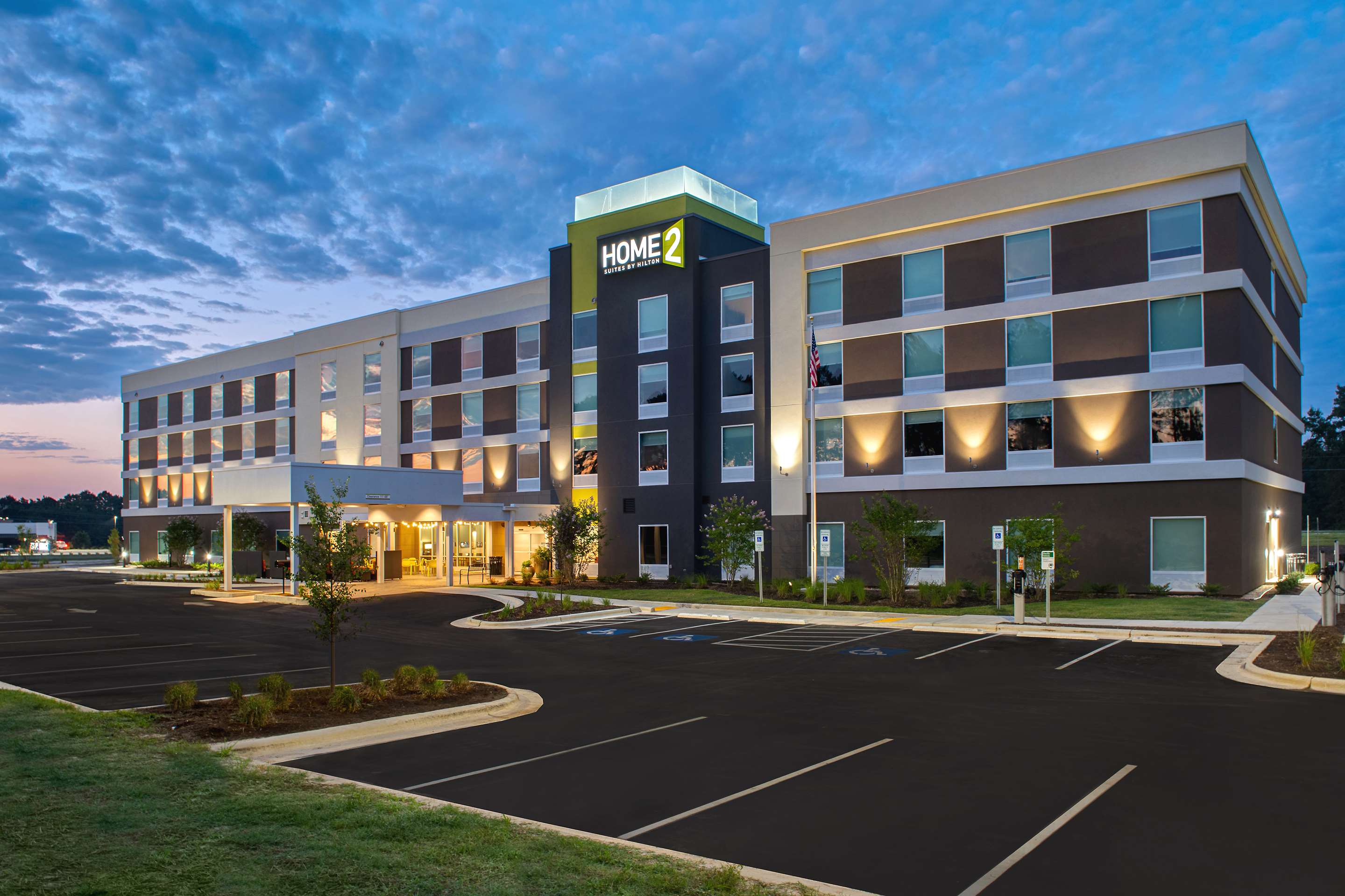 Exterior | Home2 Suites By Hilton Fayetteville North