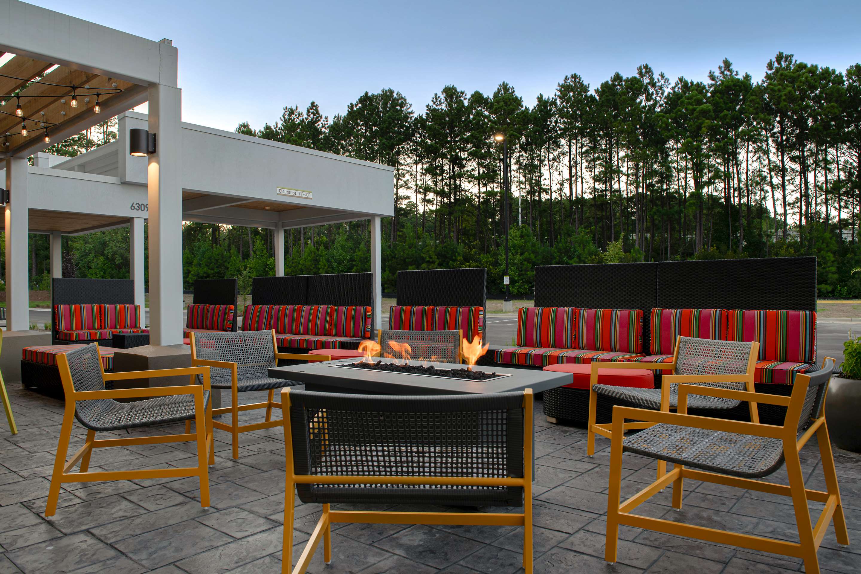 Exterior | Home2 Suites By Hilton Fayetteville North