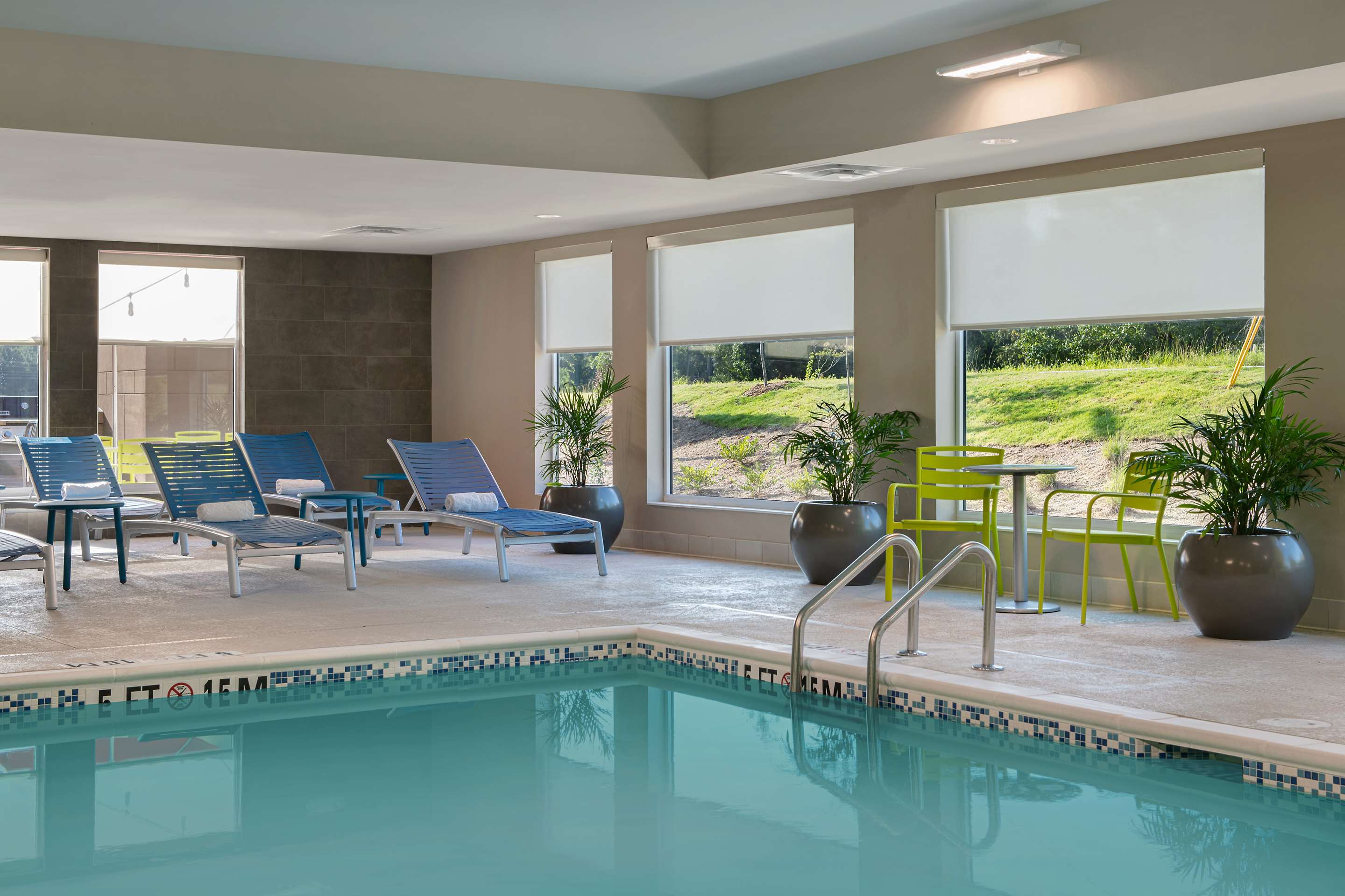 Pool | Home2 Suites By Hilton Fayetteville North