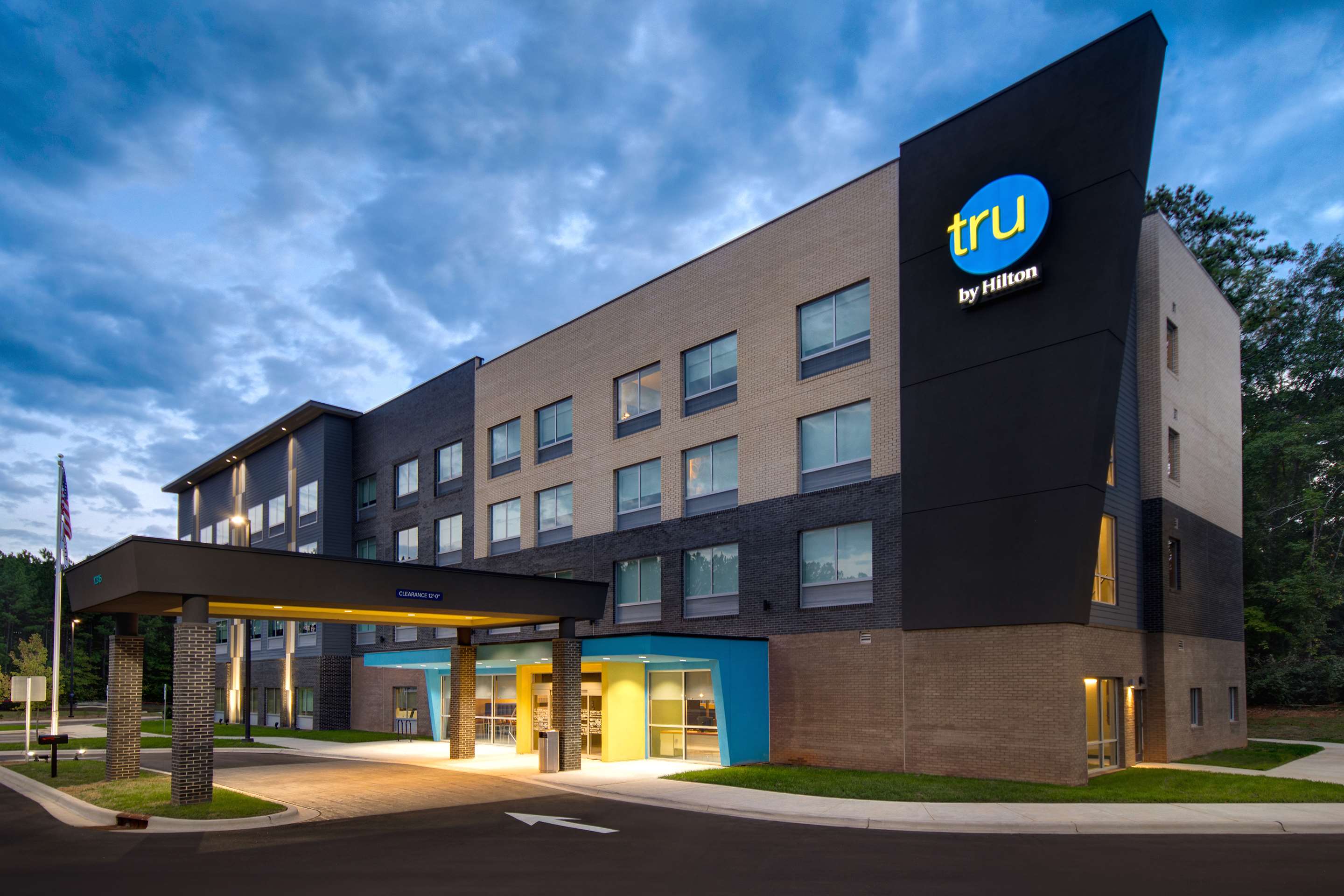 Exterior | TRU BY Hilton Wake Forest Raleigh North