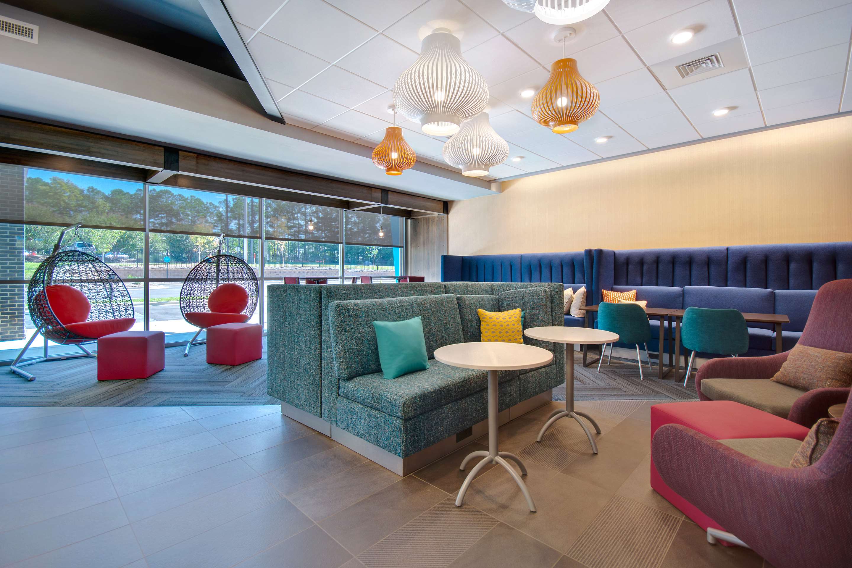 Lobby | TRU BY Hilton Wake Forest Raleigh North