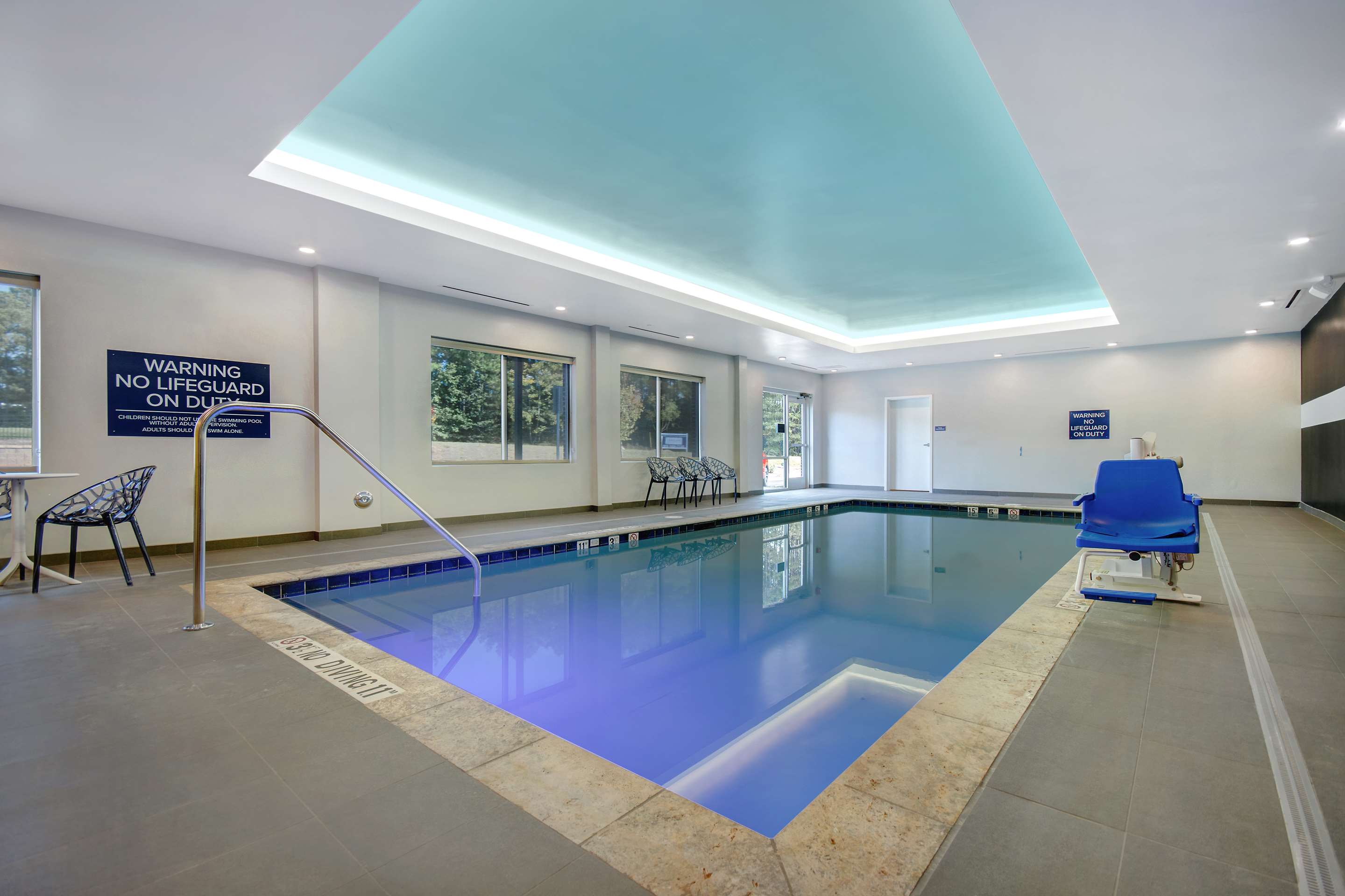 Pool | TRU BY Hilton Wake Forest Raleigh North
