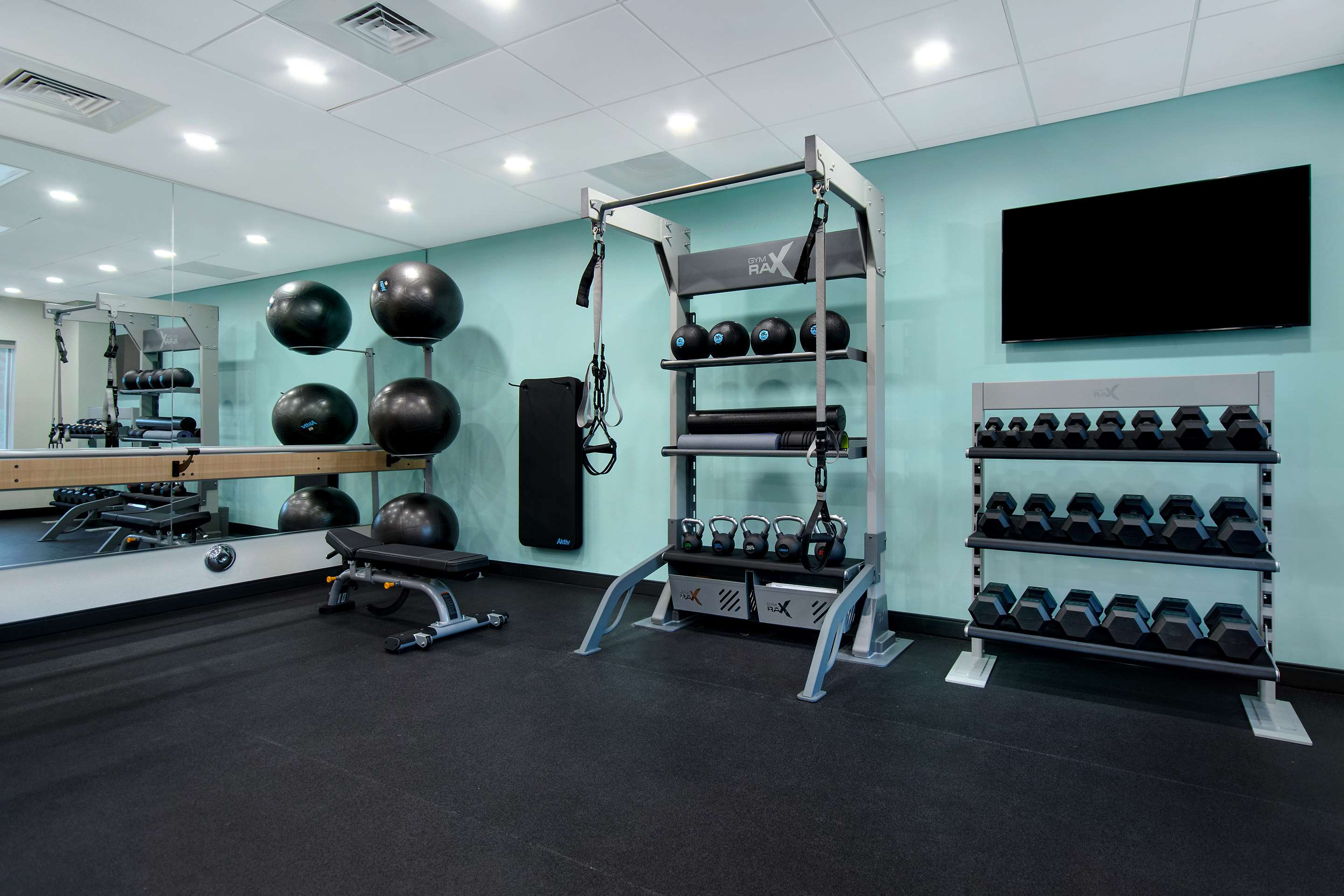 Health club fitness center gym | TRU BY Hilton Wake Forest Raleigh North