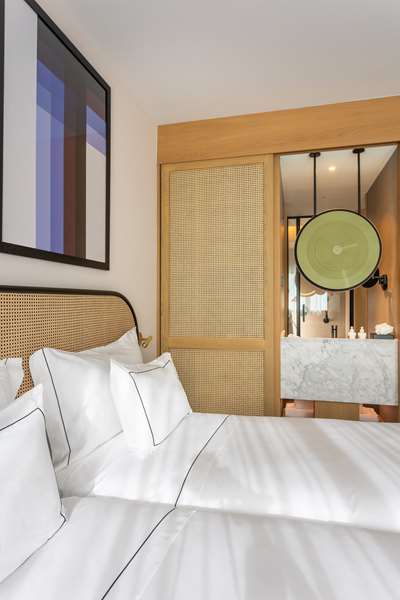 TWIN GUEST ROOM