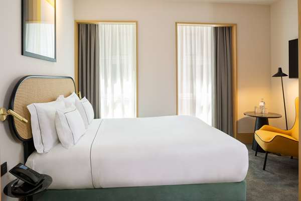 QUEEN GUEST ROOM
